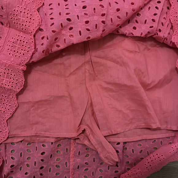 Coral romper. - Picture 2 of 6